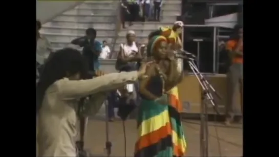 Bob Marley & The Wailers - Upgraded Amandla Festival (1979)