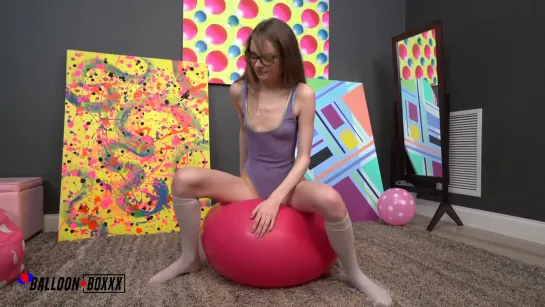 Jessae Rosae - Petite Jessae Loves Big Balloons [Solo]