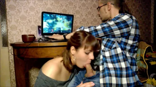 teacher_of_magic - Dota2 Blowjob The Best Way To Distract From The Game (720p) [Amateur, Teen, Blowjob, Cumshot, Gaming]