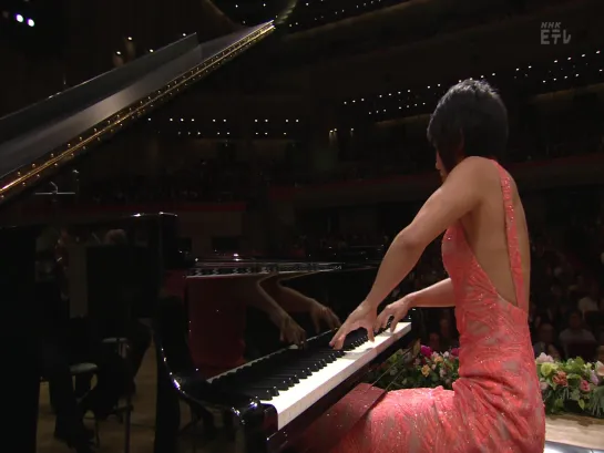 Yuja Wang: Chopin, Piano Concerto 2 (Michael Tilson Thomas, San Francisco Symphony, NHK Hall Tokyo, 22.11.16)