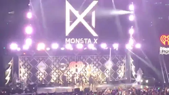 [VK][30.11.18][Fancam] Jingle Ball Tour in LA