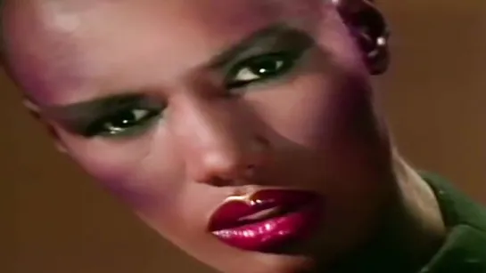 Grace Jones - Ive seen that face before