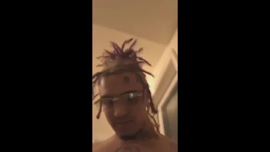 Lil Pump сменил псевдоним на Jetski. [ https://vk.com/CINELUX ]