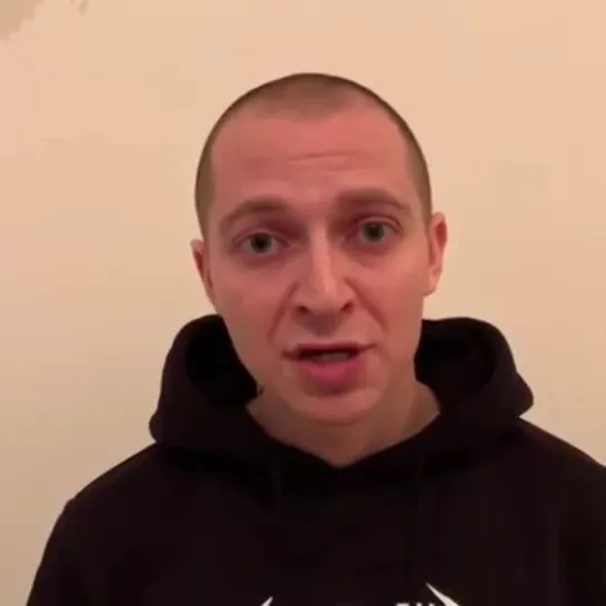 Oxxxymiron организовал концерт "Я Буду Петь Свою Музыку" в поддержку рэпера Хаски. [ https://vk.com/CINELUX ]