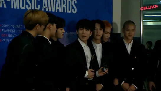 [BACKSTAGE] 20.09.2017: BTOB после награждения @ 2017 Soribada Best K-Music Awards