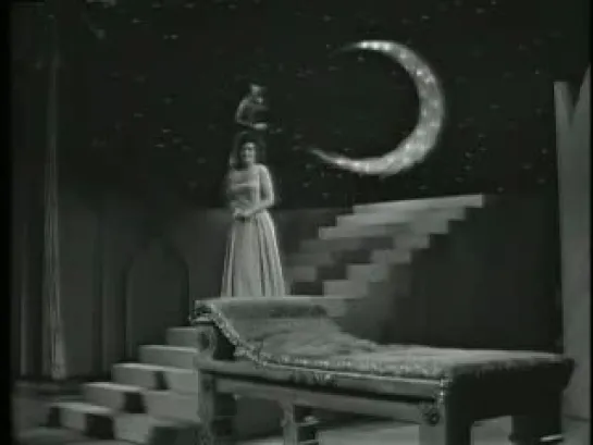 Beverly Sills as The Queen of the Night - Die Zauberflote