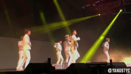 [VK][14.07.18][Fancam]  The 2nd World Tour The Connect In Taipei (Be quiet)