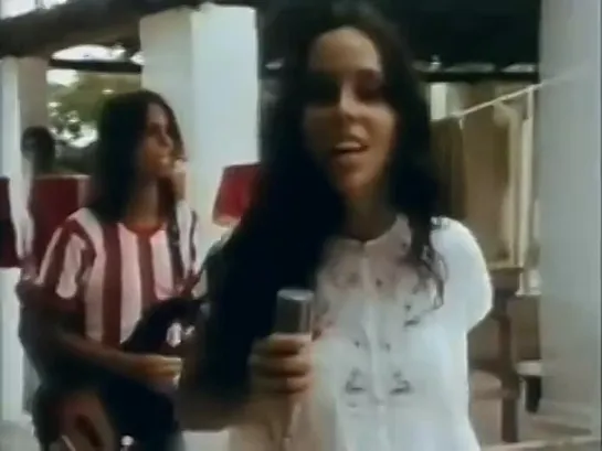 Novos Baianos  - A Menina Dança (1972)