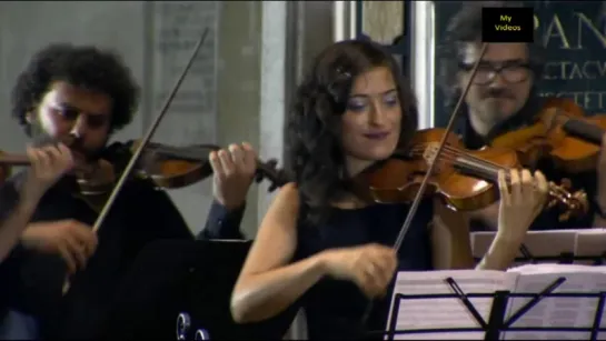 Corelli Concerto Grosso Op 6 No 5 B flat major Ottavio Dantone Accademia Bizantina