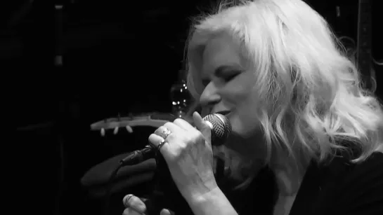 COWBOY JUNKIES full concert THE HAGUE ⁄ DEN HAAG 19-11-2018