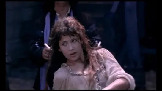 Sophie Marceau et la danse