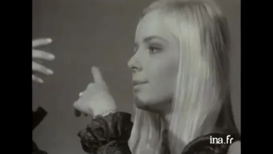 France Gall - "Les sucettes" (1967)