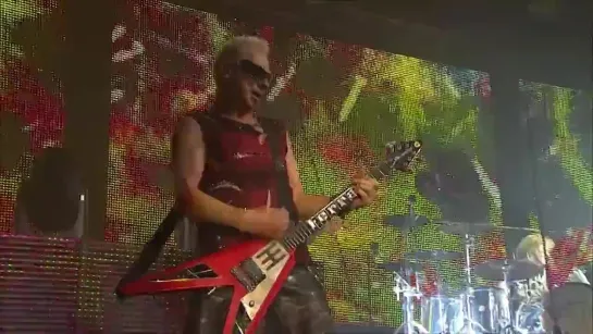 Scorpions - Dynamite (Get Your Sting & Blackout tour 2011)