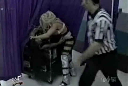 006 - WWF - Ivory vs Luna vs Jackie - Hardcore Backstage Brawl