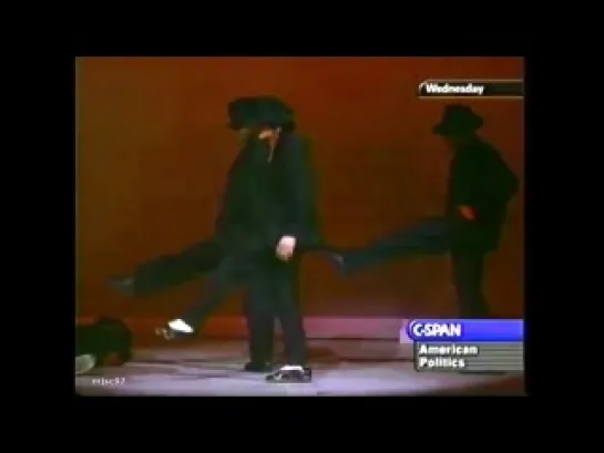 Michael Jackson - Dangerous (A Night at the Apollo 2002)