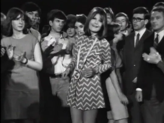 Sandie Shaw - Puppet On A String (1967) (720p)