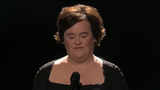 Susan Boyle sings Wild Horses on Americas Got Talent 2009 (720p)