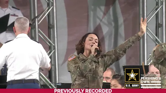 The U.S. Army Band Downrange performs a medley of hits by @Queen Official (1080p)