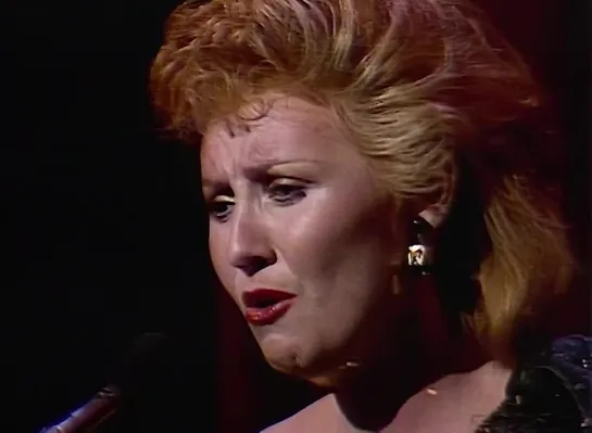 Lulu - Yesterday (The Royal Variety Performance, 29th Nov 1981)