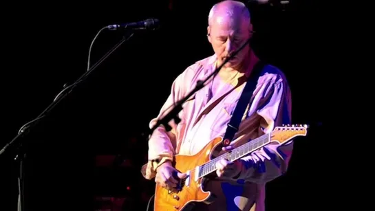 Mark Knopfler  Emmylou Harris - Romeo And Juliet (Real Live Roadrunning _ Official Live Video) (1080p) (2)