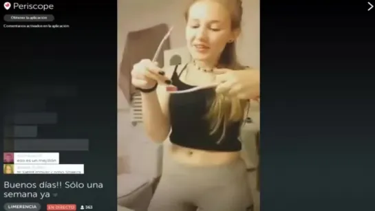 Sexy Girl in Periscope (6)