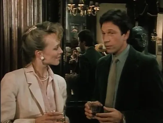 s01e05||Демпси и Мейкпис||Dempsey & Makepeace||Hors de Combat||1985