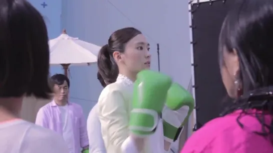 [CM] Aragaki Yui - Asahi Jūrokucha boxing making - 2014.07.12