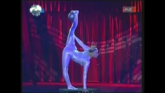 Contortion-Flexible Girl in the Moira Orfei Circus