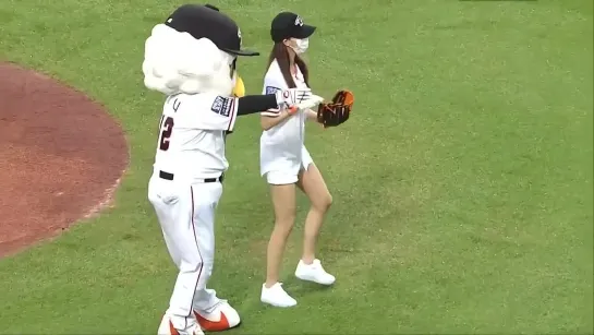 [210615] Mijoo @ Shinhan Bank SOL KBO League 2021