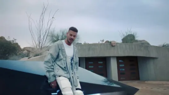 M. Pokora - Les planètes (Clip Officiel)