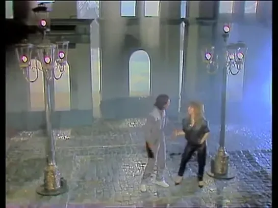 Jermaine Jackson & Pia Zadora / When the Rain begins to fall (1984)