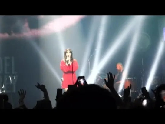 Lana Del Rey – Blue Jeans (Live @ «Endless Summer Tour»: «Borgata Event Center»)