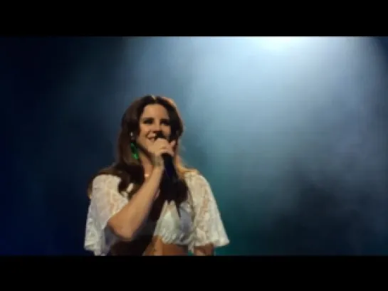 Lana Del Rey – Off To The Races (Live @ «Endless Summer Tour»: «Bell Centre»)