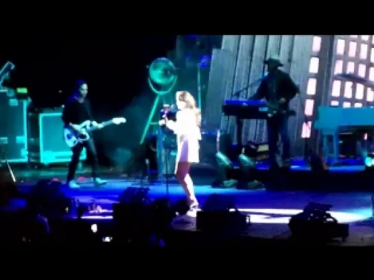 Lana Del Rey – Video Games / Off To The Races (Live @ «Endless Summer Tour»: «Ak-Chin Pavilion»)