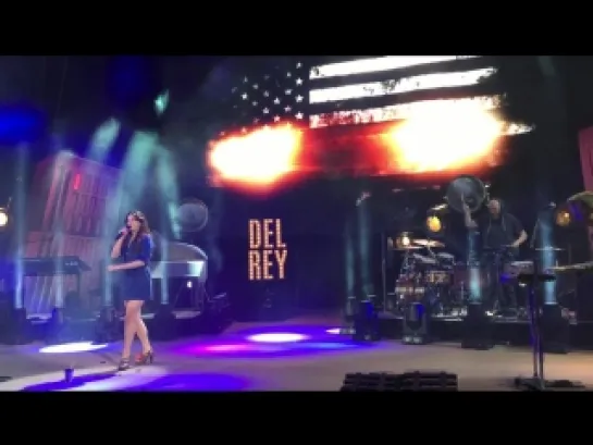 Lana Del Rey – Born To Die (Live @ «Endless Summer Tour»: «Red Rocks Amphitheatre»)