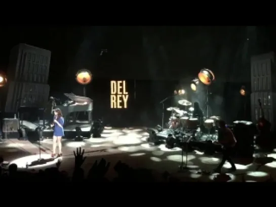 Lana Del Rey – Ultraviolence (Live @ «Endless Summer Tour»: «Red Rocks Amphitheatre»)