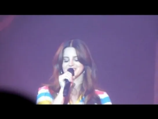 Lana Del Rey – West Coast (Live @ «Endless Summer Tour»: «Cynthia Woods Mitchell Pavilion»)