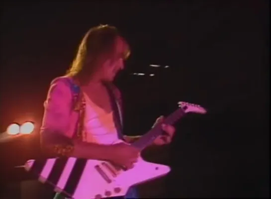 Scorpions - Loving You Sunday Morning - 8⁄31⁄1985 - Oakland Coliseum Stadium (Official)