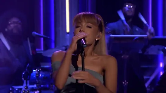 Ariana Grande - Side To Side (Live)!