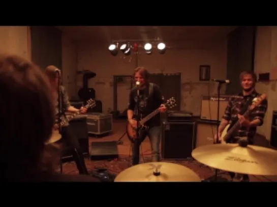 THE NEW ROSES - Thirsty (Official Video) ¦ Napalm Records