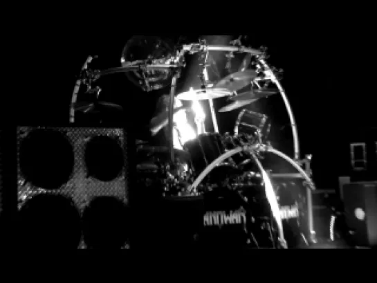 MANOWAR - The Heart of Steel MMXIV  (OFFICIAL VIDEO)