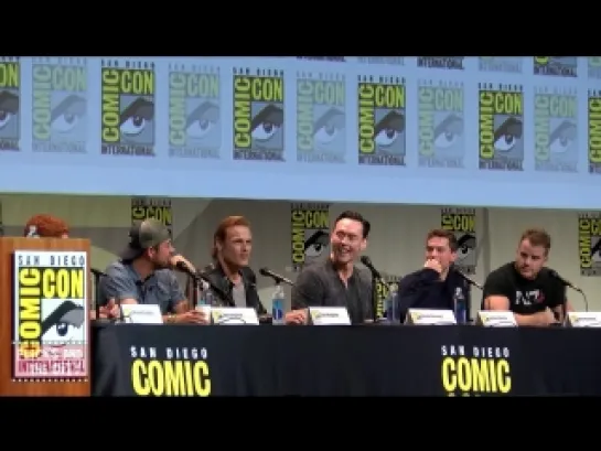 Brave New Warriors Comic Con Panel - Sam Heughan, Zachary Levi, Kevin Durand, Michael Cudlitz