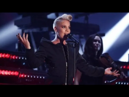 P!nk - Beautiful Trauma & What About Us (X Factor UK) [2017]