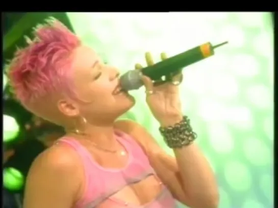 P!nk - Stop Falling (Musique Plus 2000)