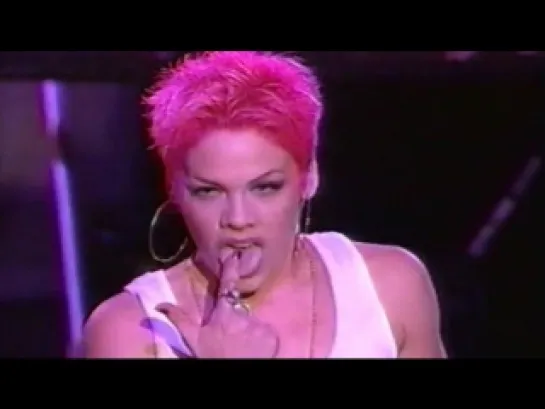 P!nk - You Make Me Sick  (Front Row Center 2000)