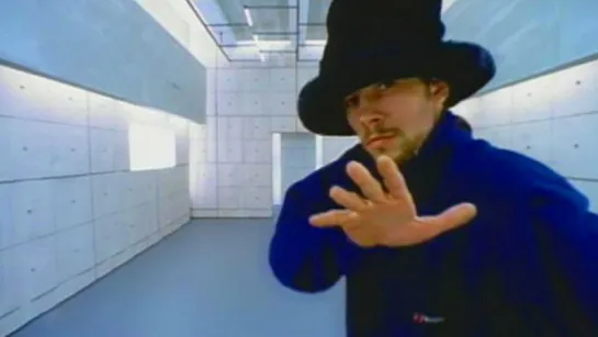 Jamiroquai - Virtual insanity