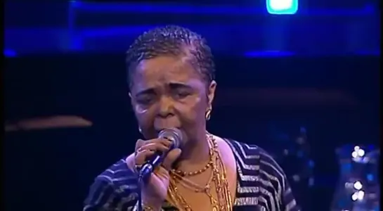 Cesaria Evora - Live d'amor (Paris 2004)