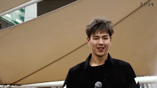 [VK][25.03.17]Fancam Shownu mini fanmeeting @ Music core