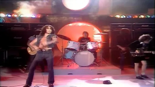 AC/DC--Girls  got rhythm--1979