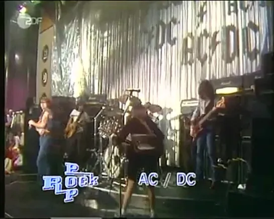 AC⚡DC (Bon Scott) - Highway To Hell (Live German TV 1979)